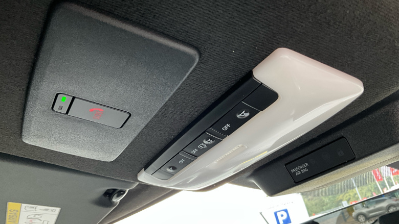 Nissan Juke 1.0 DiG-T Tekna 5dr DCT Petrol Hatchback